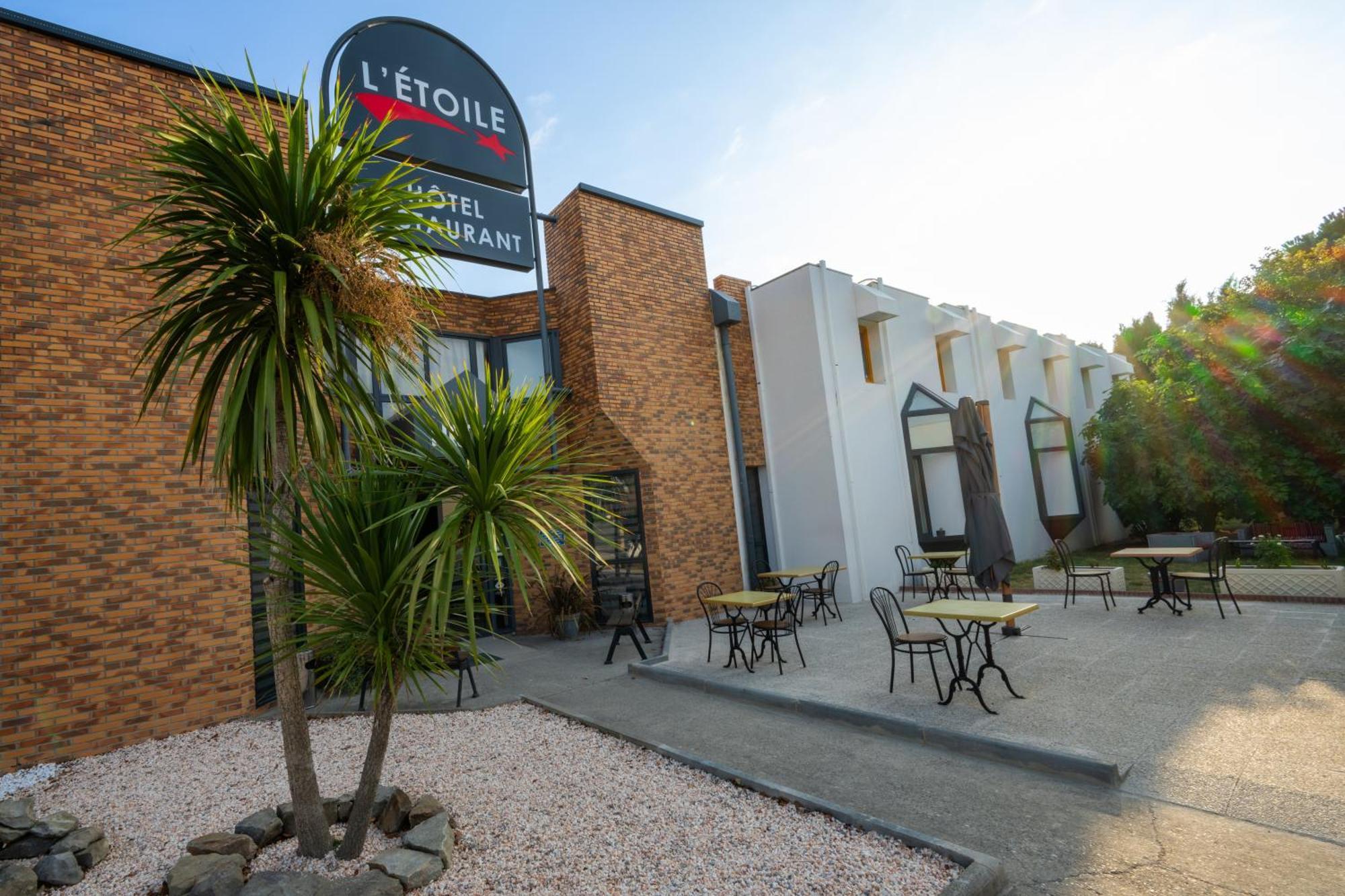 Hotel L'Etoile Aeroport - A61 Carcassone Exterior photo